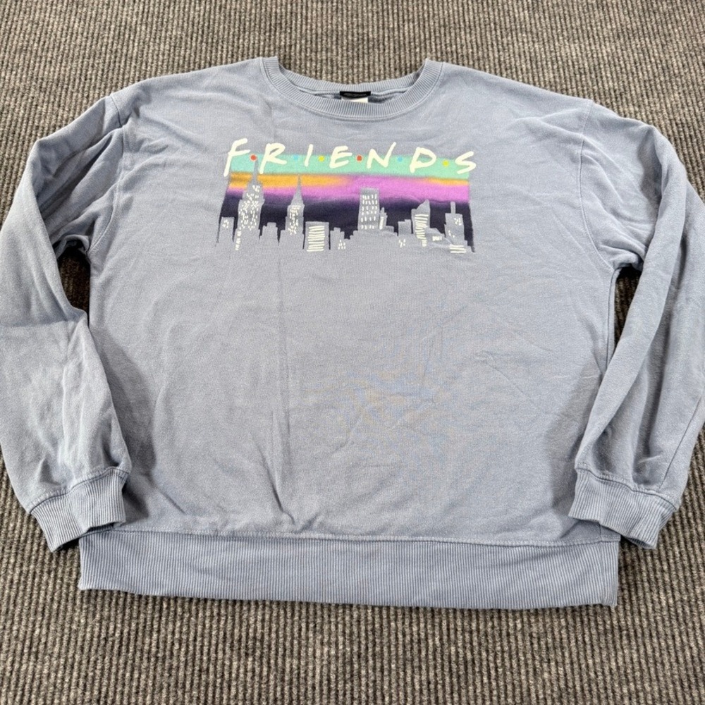 Friends The Television Series Sweatshirt Large Blue NYC Skyline Graphic JT25450